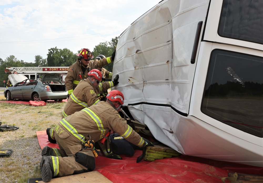 Fort Knox emergency service departments partner with area agencies during crisis exercise