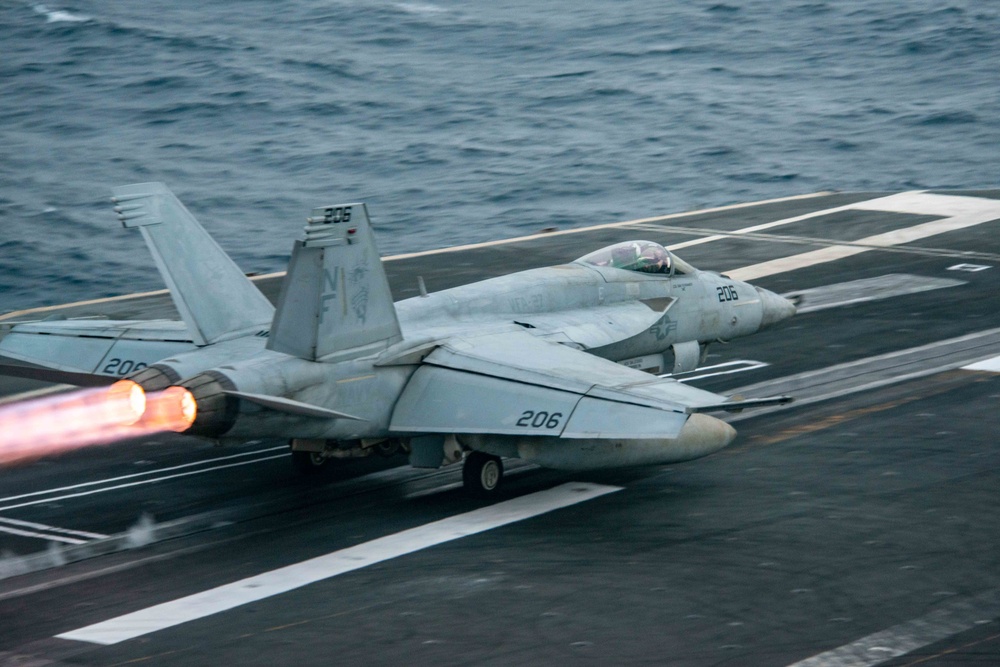 USS Ronald Reagan (CVN 76) Flight Operations