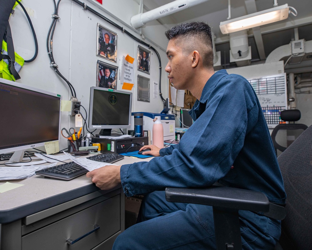 USS Ronald Reagan (CVN 76) Supply Storeroom