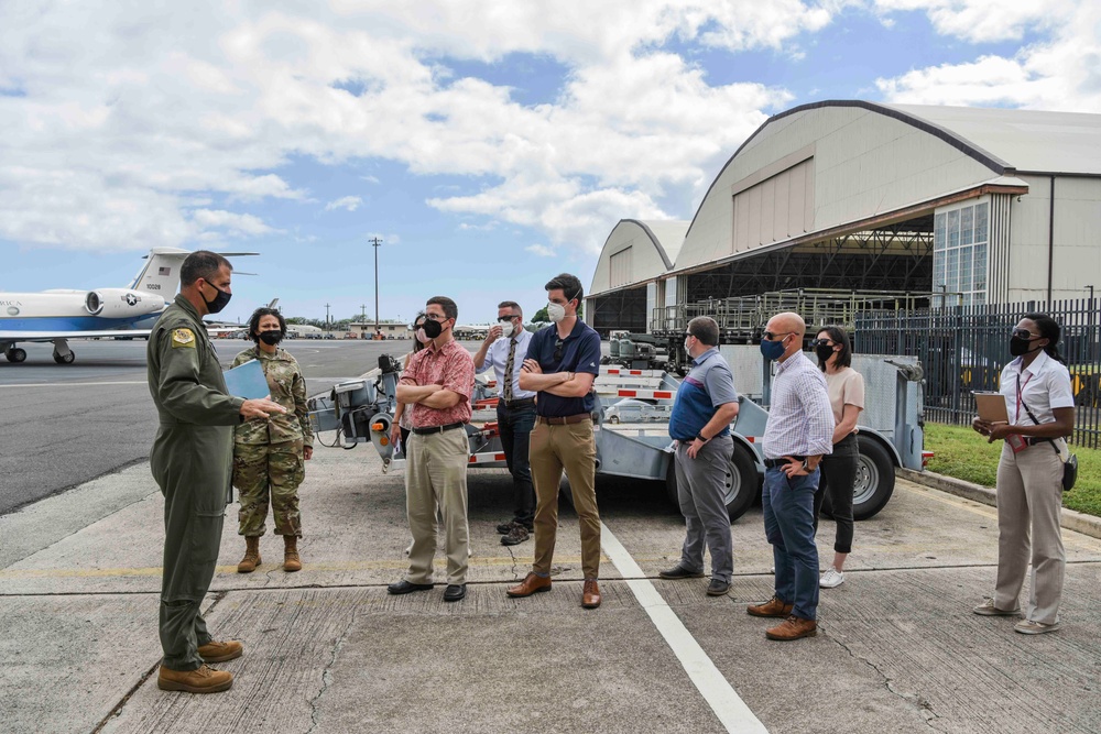 STAFFDEL VISIT 15TH WG