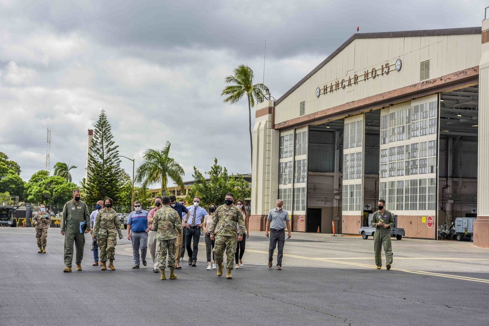STAFFDEL VISIT 15TH WG