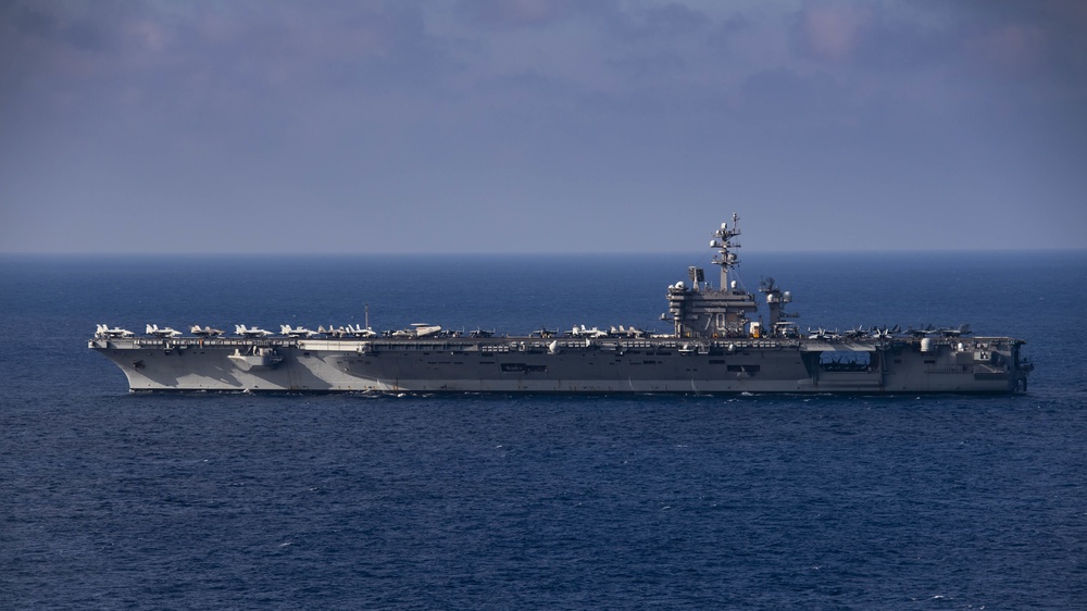 USS Carl Vinson (CVN 70) Conducts Flight Operations