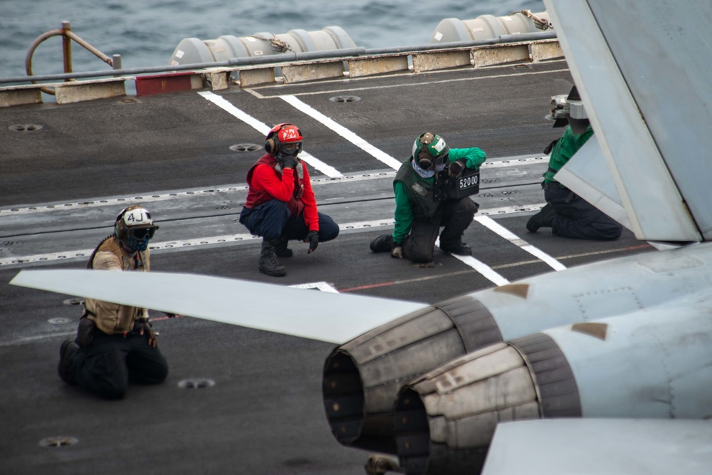 USS Ronald Reagan (CVN 76) Flight Operations