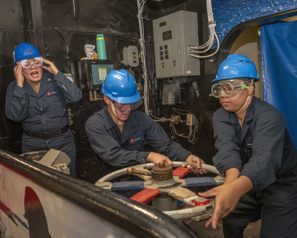 GHWB Sailors Set Anchor Chain Break