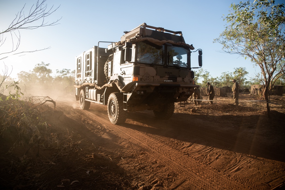 Australian Army 1 CSSB train during Exercise Koolendong