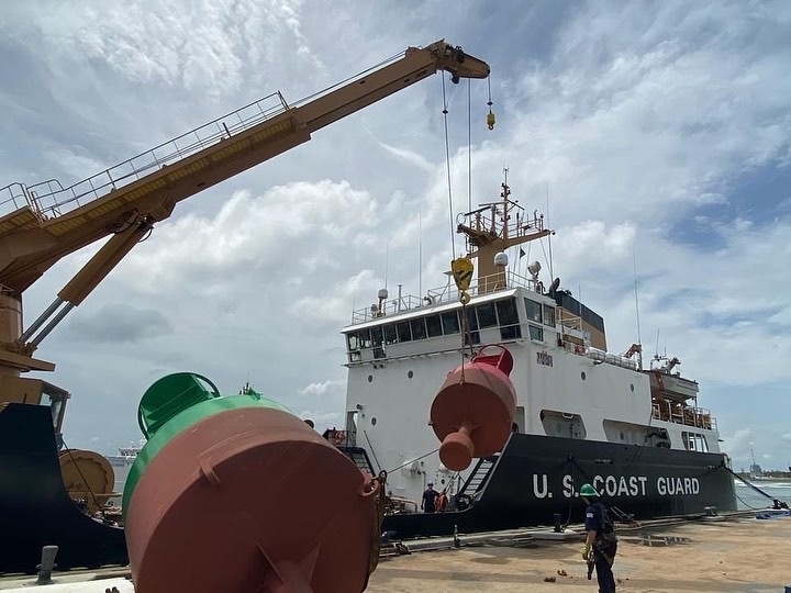 USCGC Walnut (WLB 205) prepares buoys