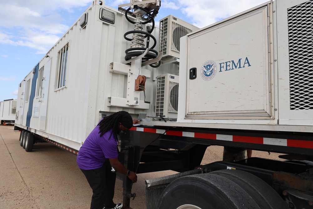 Supplies Arrive in Louisiana Ahead of Hurricane Ida
