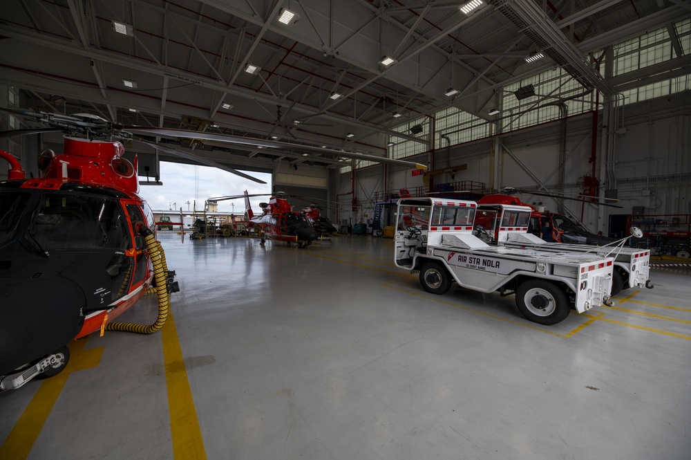 Coast Guard Air Station New Orleans prepares for Hurricane Ida