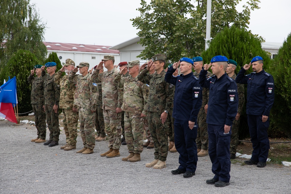 Polish Contingent KFOR RC-E Maneuver Battalion Transfers Authority