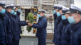 Escanaba wreath ceremony