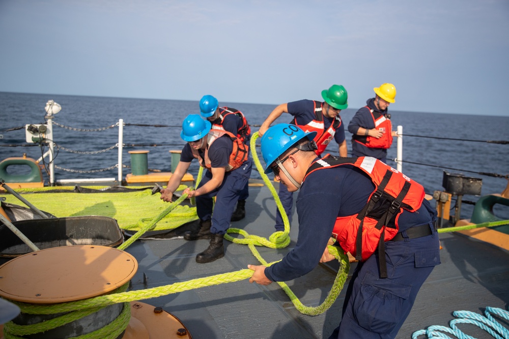 Escanaba fuels Richard Snyder at sea