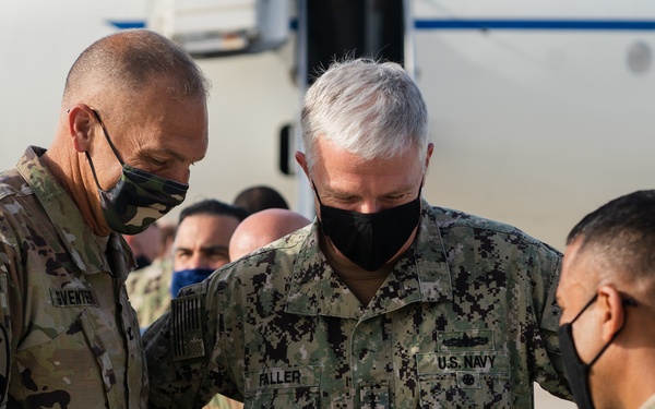 USSOUTHCOM commander visits JTF-Haiti, JTF-Bravo Forward