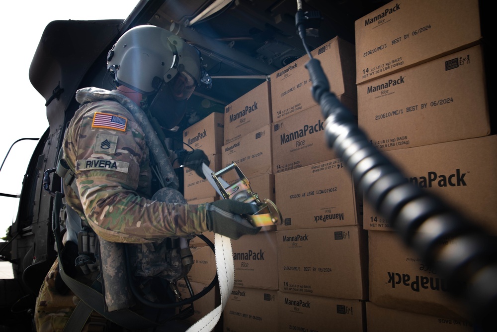 Guardsmen from the Puerto Rico Army National Guard Aviation Get the Job Done