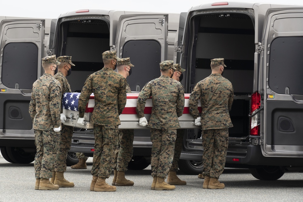 Marine Corps Sgt. Gee honored in dignified transfer Aug. 29