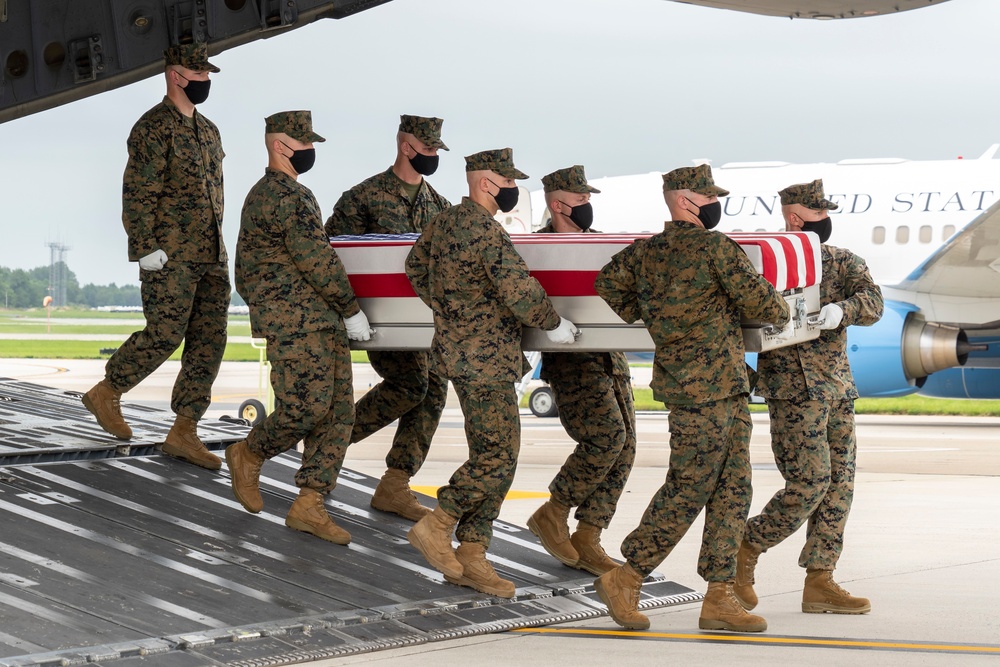 DVIDS - Images - Marine Corps Lance Cpl. Espinoza honored in dignified ...