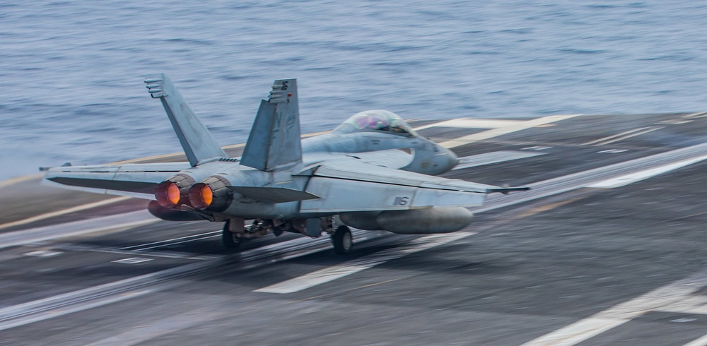 USS Ronald Reagan (CVN 76) Flight Operations