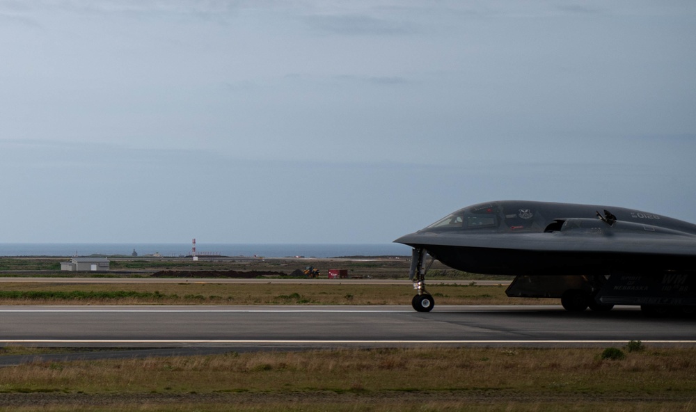 Upholding bomber agile combat deployments: 110th EBS total force unit deploys to Iceland