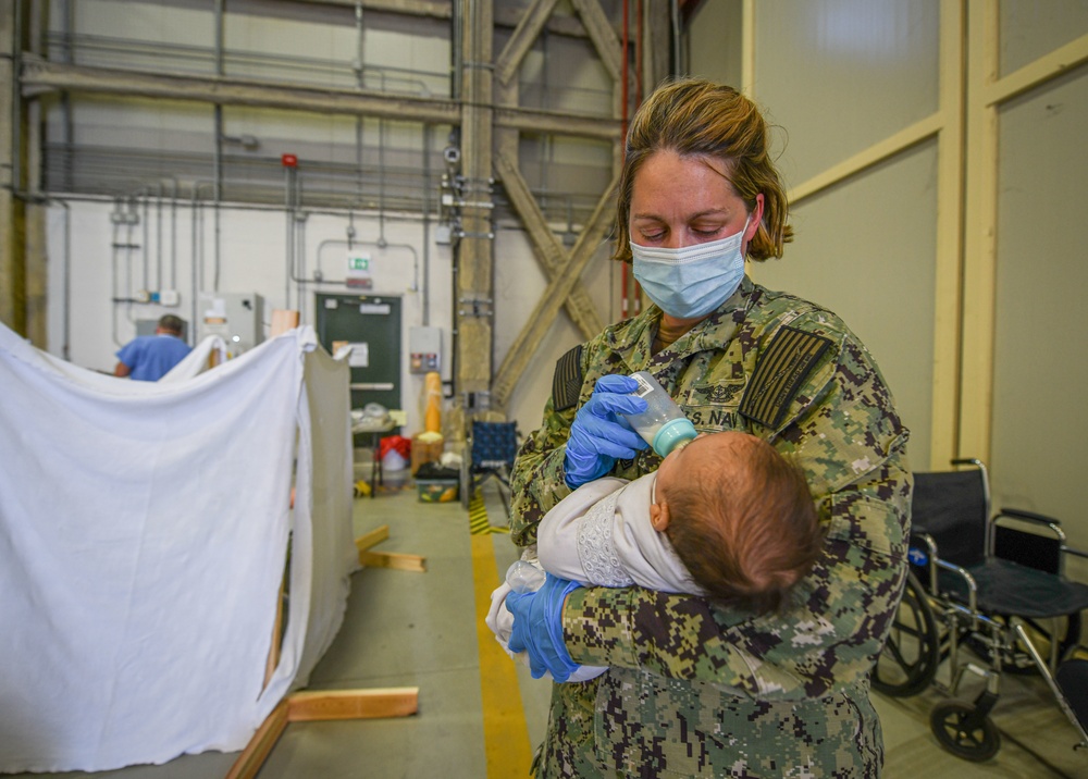 Evacuees from Afghanistan depart NAS Sigonella on full flight