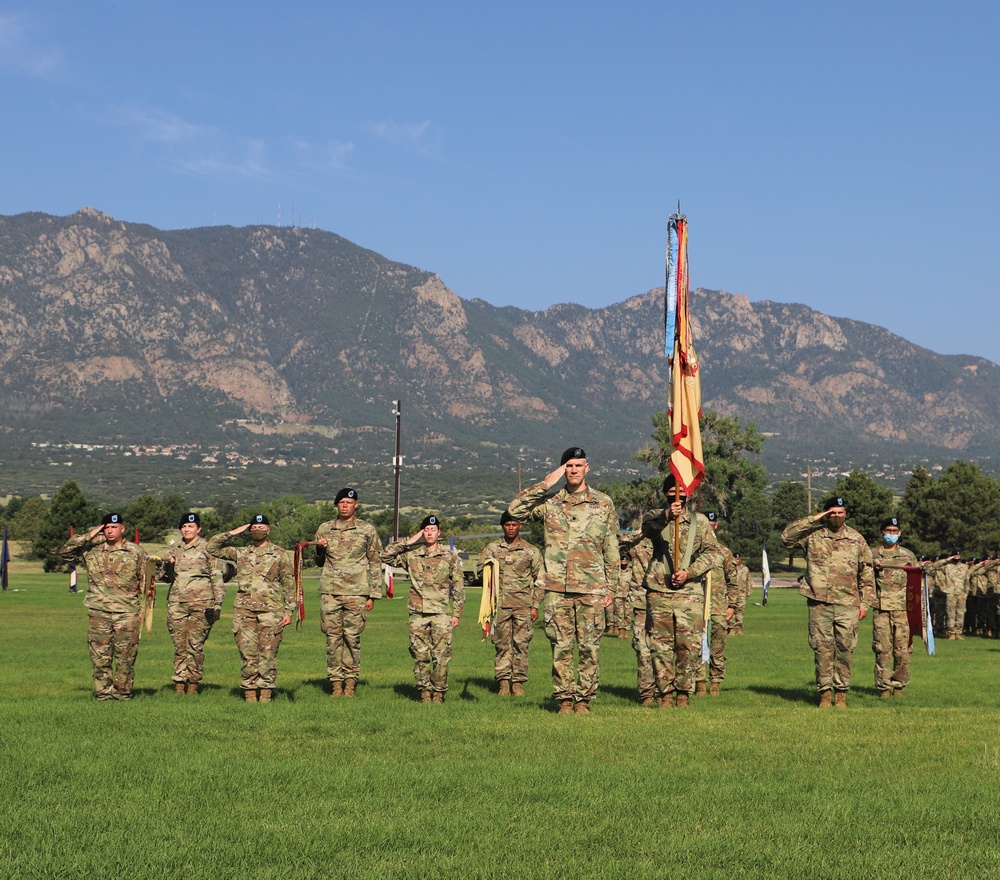4th Infantry Division Sustainment Brigade Change of Command