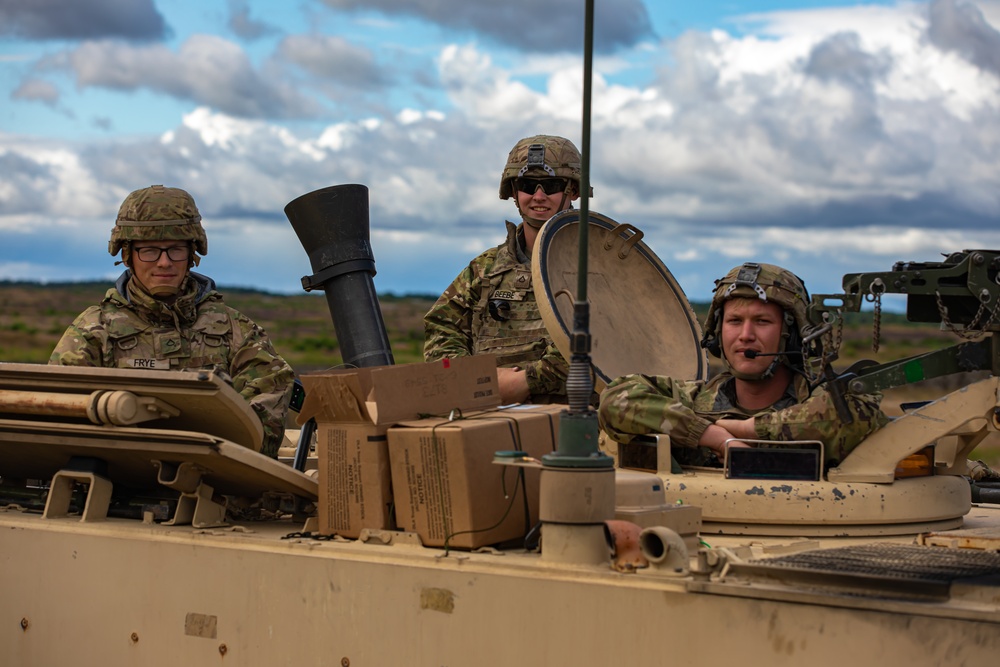 Hoplites conduct mortar training at DPTA