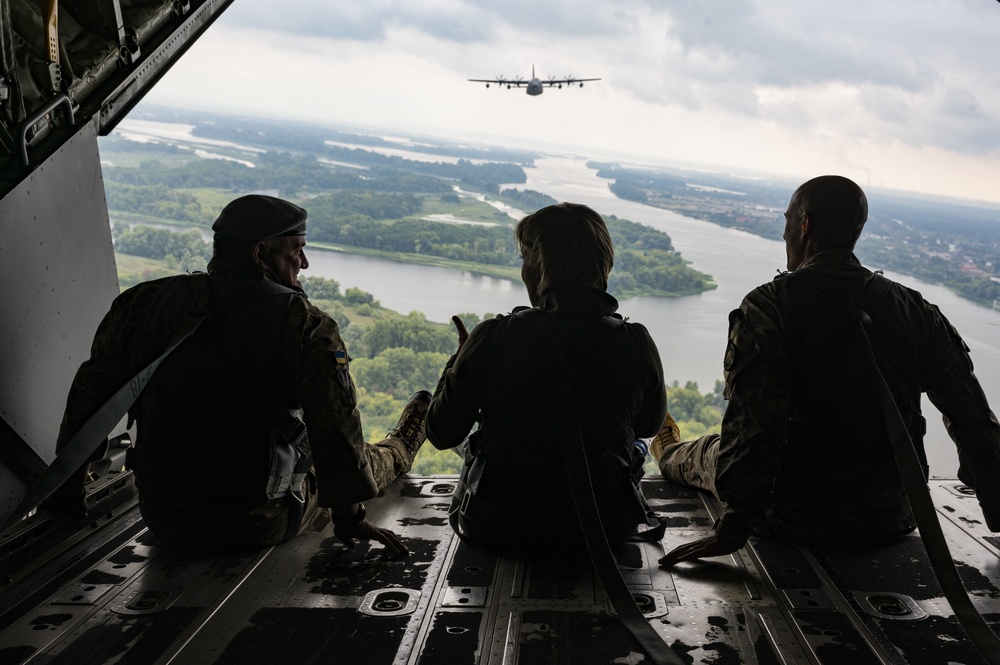 MC-130J Commando II Flies a Low-level Over Kyiv
