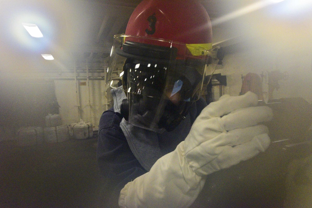USS John P. Murtha (LPD 26) Damage Control Drill