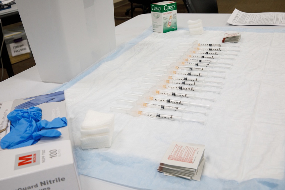 Mobilized Soldiers Volunteer for COVID-19 Vaccination