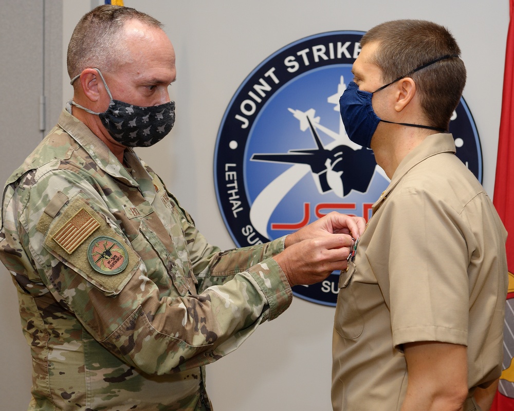 F35 awards Defense Meritorious Service Metal