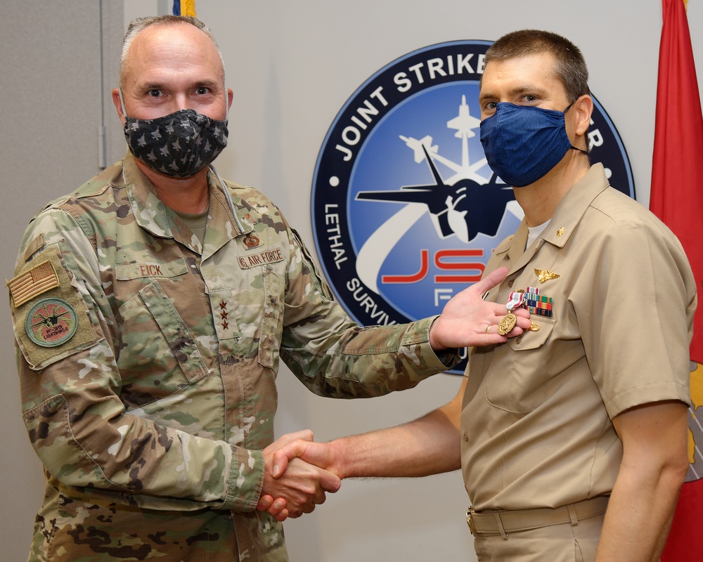 F35 awards Defense Meritorious Service Metal