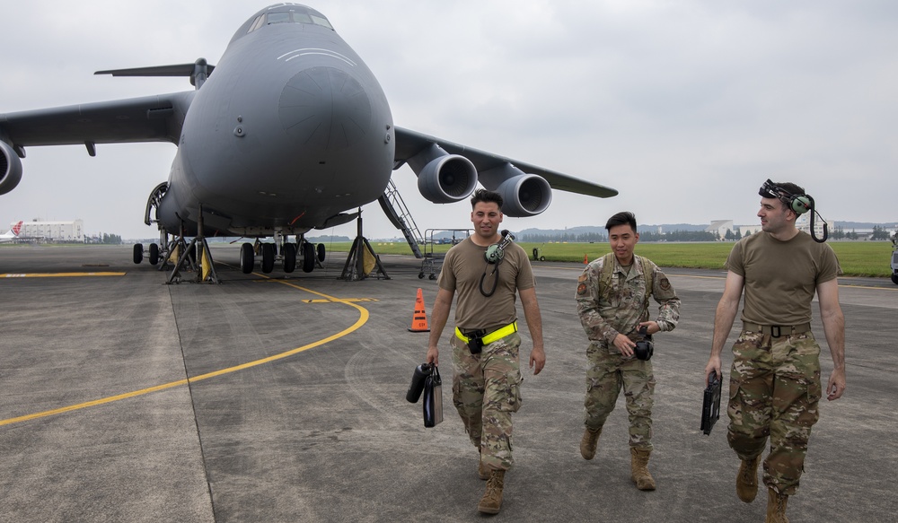 730th AMS crew chiefs