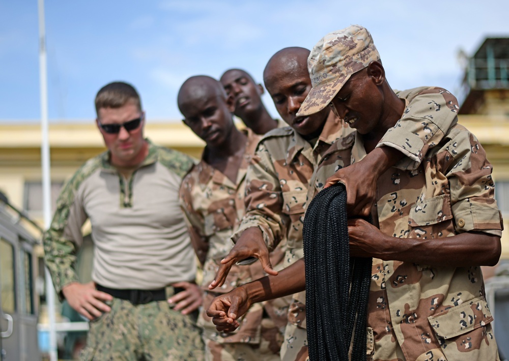 U.S. Navy MSRON 11 Trains Djiboutian Navy Recruits