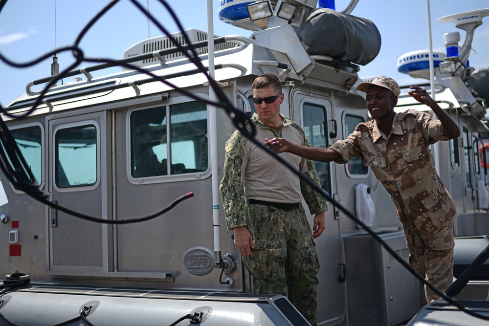 U.S. Navy MSRON 11 Trains Djiboutian Navy Recruits