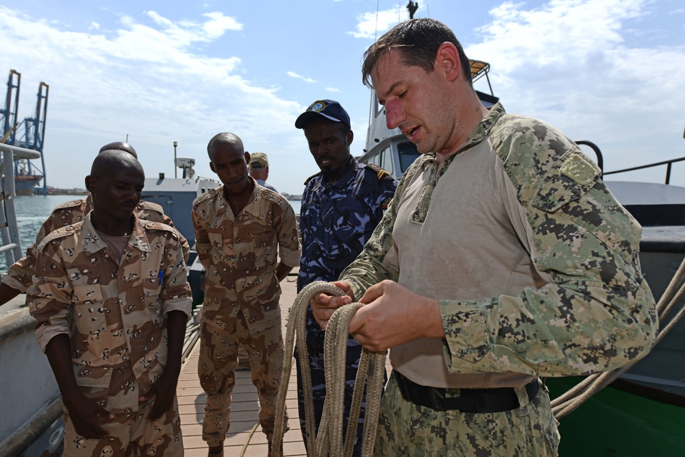 U.S. Navy MSRON 11 Trains Djiboutian Navy Recruits