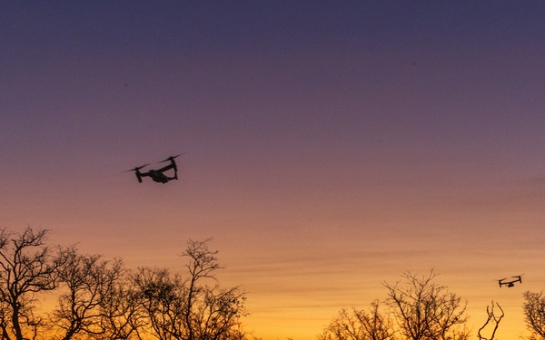 MV-22B Ospreys provide air transport during Exercise Koolendong