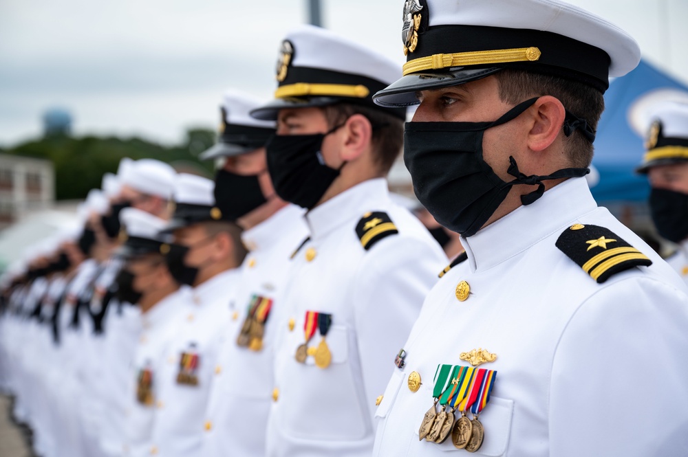 SECNAV Attends Commissioning Commemoration for USS Vermont (SSN 792)