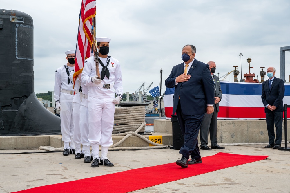 SECNAV Attends Commissioning Commemoration for USS Vermont (SSN 792)