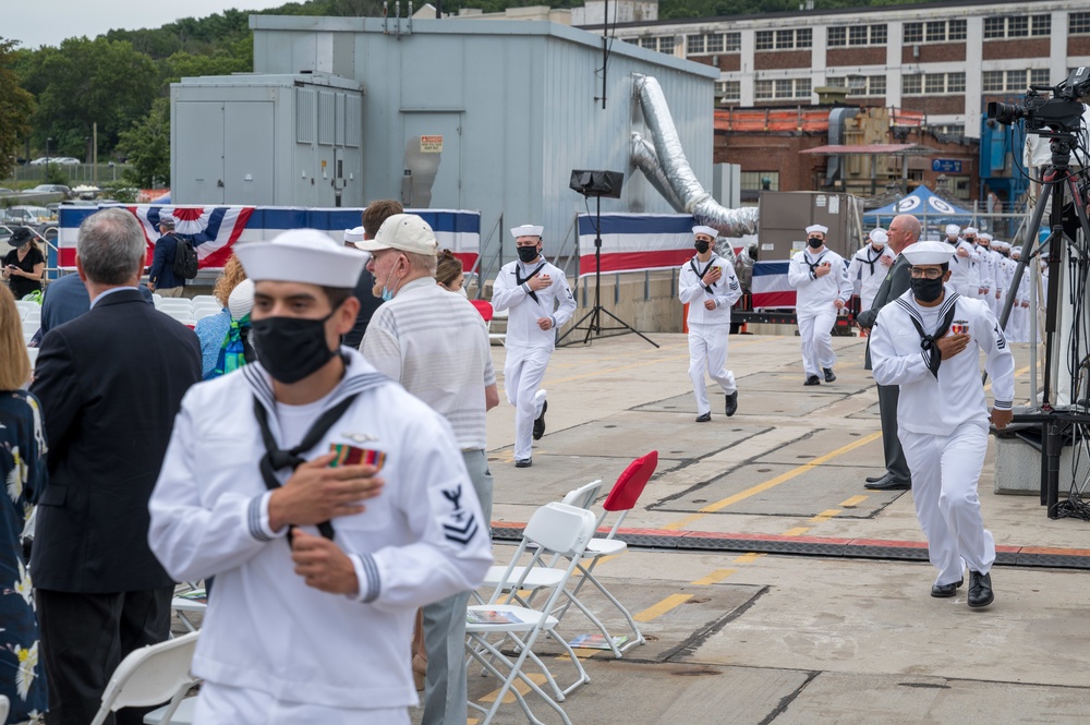 SECNAV Attends Commissioning Commemoration for USS Vermont (SSN 792)