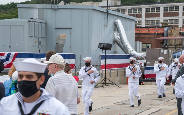 SECNAV Attends Commissioning Commemoration for USS Vermont (SSN 792)
