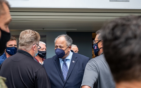 SECNAV Del Toro Visits General Dynamics Electric Boat
