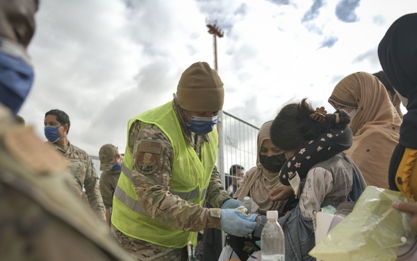 Red Cross Helps Evacuees At Ramstein