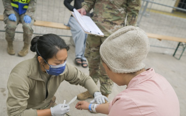 Red Cross Helps Evacuees At Ramstein