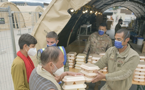 Red Cross Helps Evacuees At Ramstein