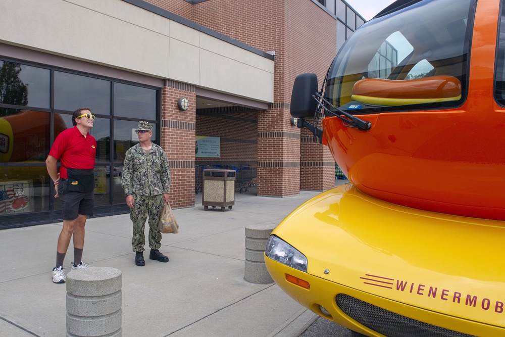 The Wienermobile Returns to SUBASE New London