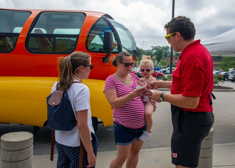 The Wienermobile Returns to SUBASE New London