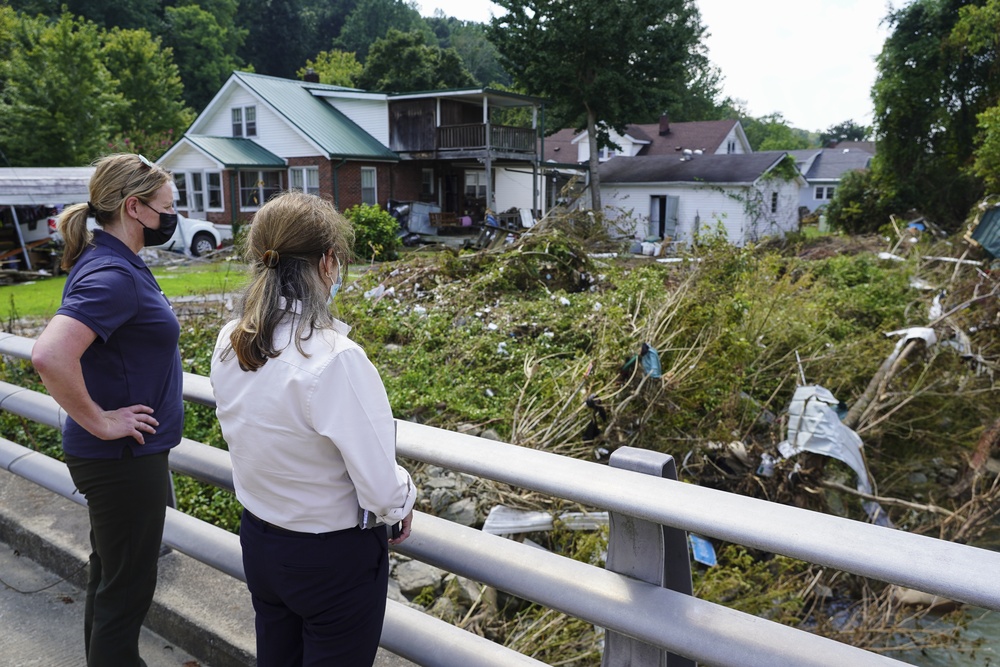 FEMA Leadership Overlook a Creek That Flooded The Area