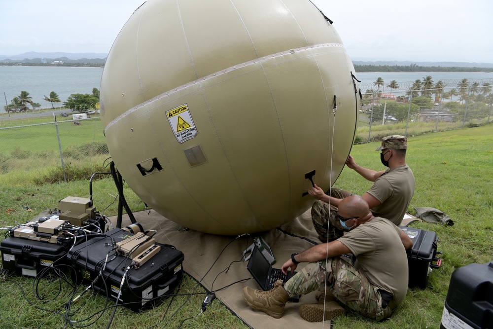 156th Combat Communications Squadron training
