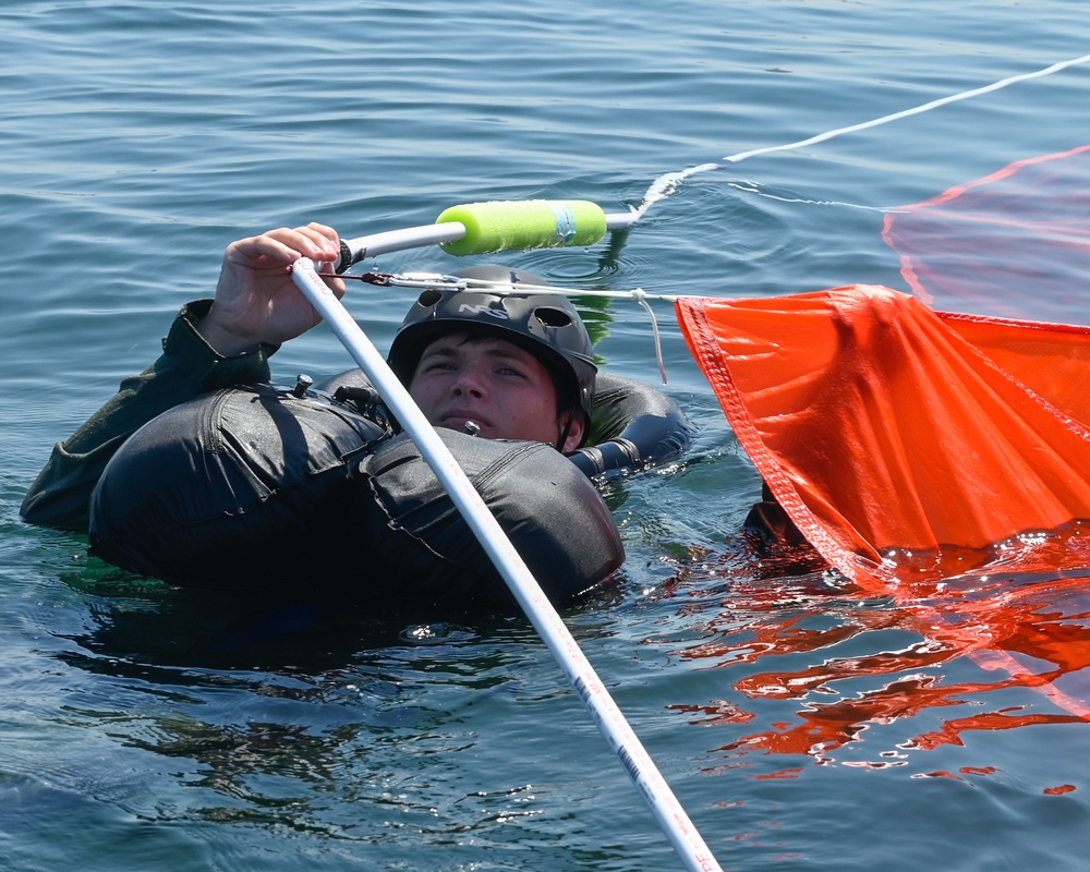 Making a splash: joint operators practice water survival skills