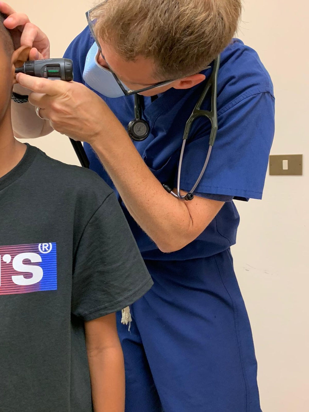 U.S. Naval Hospital Naples Offers Back to School Physicals, COVID-19 Vaccine