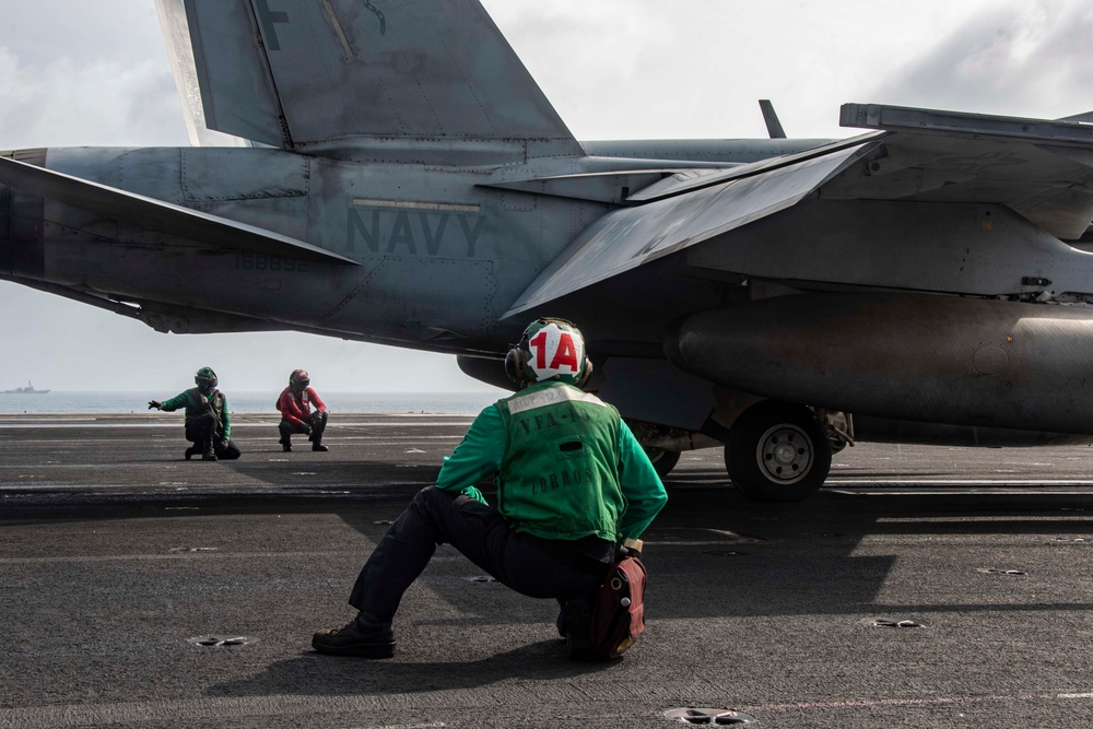 USS Ronald Reagan (CVN 76) Flight Operations