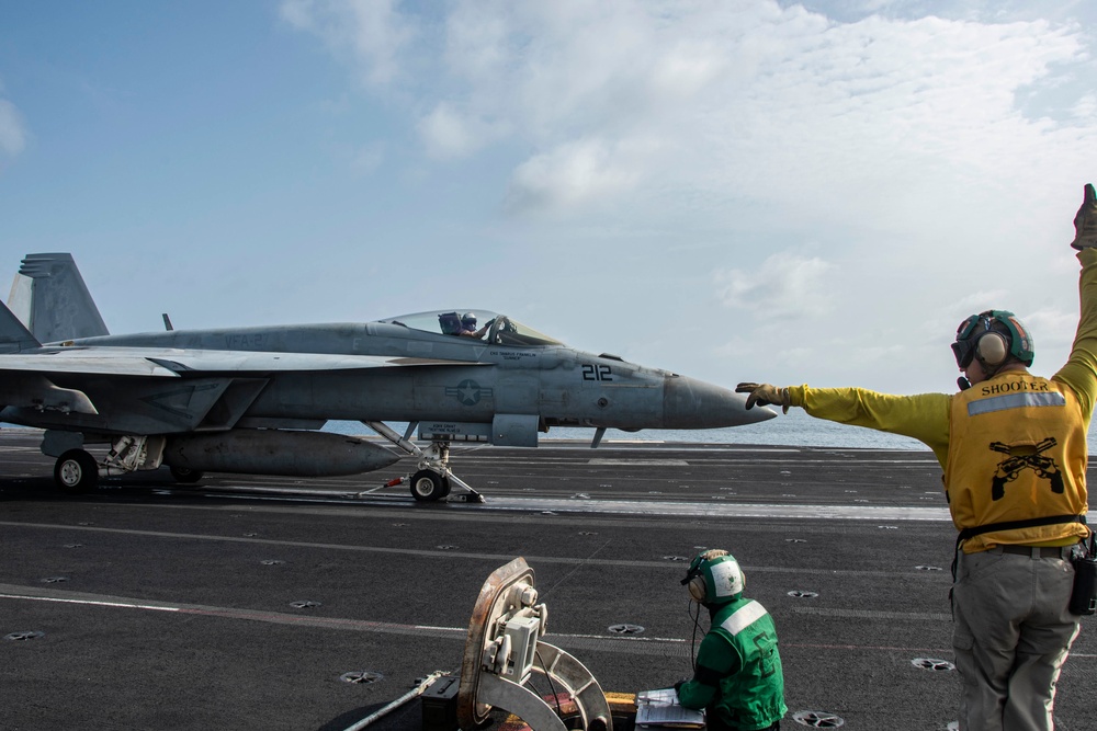 USS Ronald Reagan (CVN 76) Flight Operations